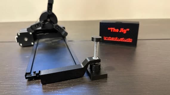 Xtool D1 Rotary Jig v2 - STL File for 3D Printing Your Own